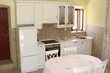 Appartements avec parking Komiza, Vis - 9247