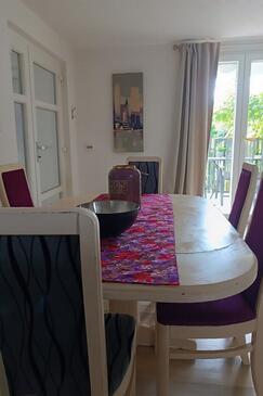 Apartmanok parkolóhellyel Vodice - 927