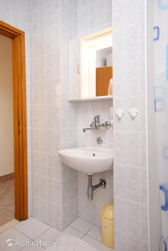 A-9276-a - Private accommodation - Apartments by the sea Prižba, Korčula