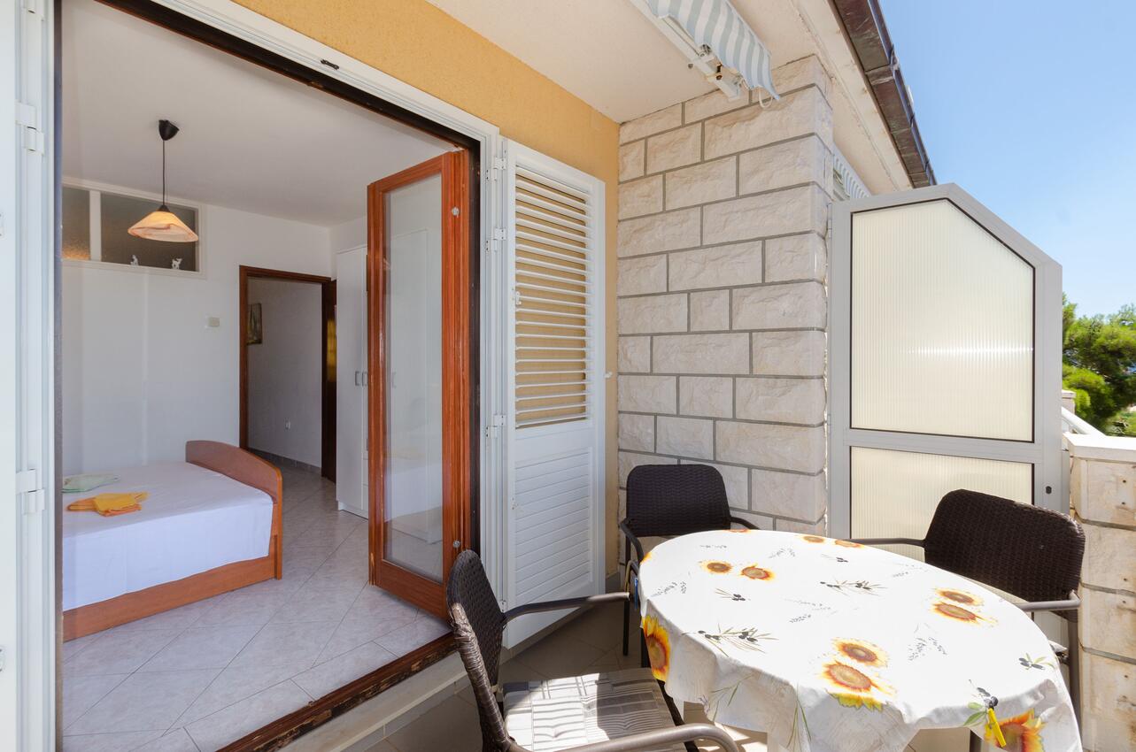A-9276-b - Private accommodation - Apartments by the sea Prižba, Korčula