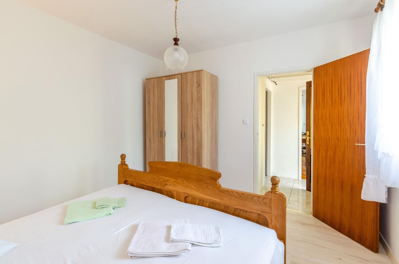 A-9276-c - Private accommodation - Apartments by the sea Prižba, Korčula