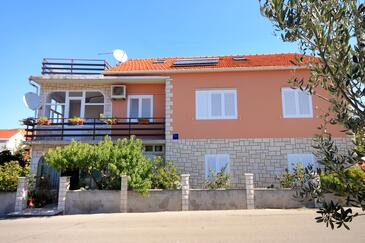 Apartment with terrace Vela Luka, South Dalmatia