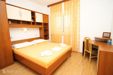 Apartments by the sea Lumbarda, Korčula - 9300