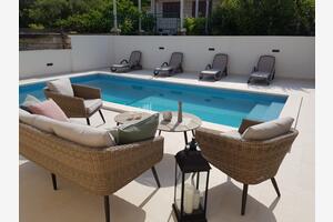 Apartamenty nad morzem z basenem Lumbarda, Korcula - 9303