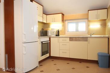 Apartments by the sea Lumbarda, Korčula - 9304