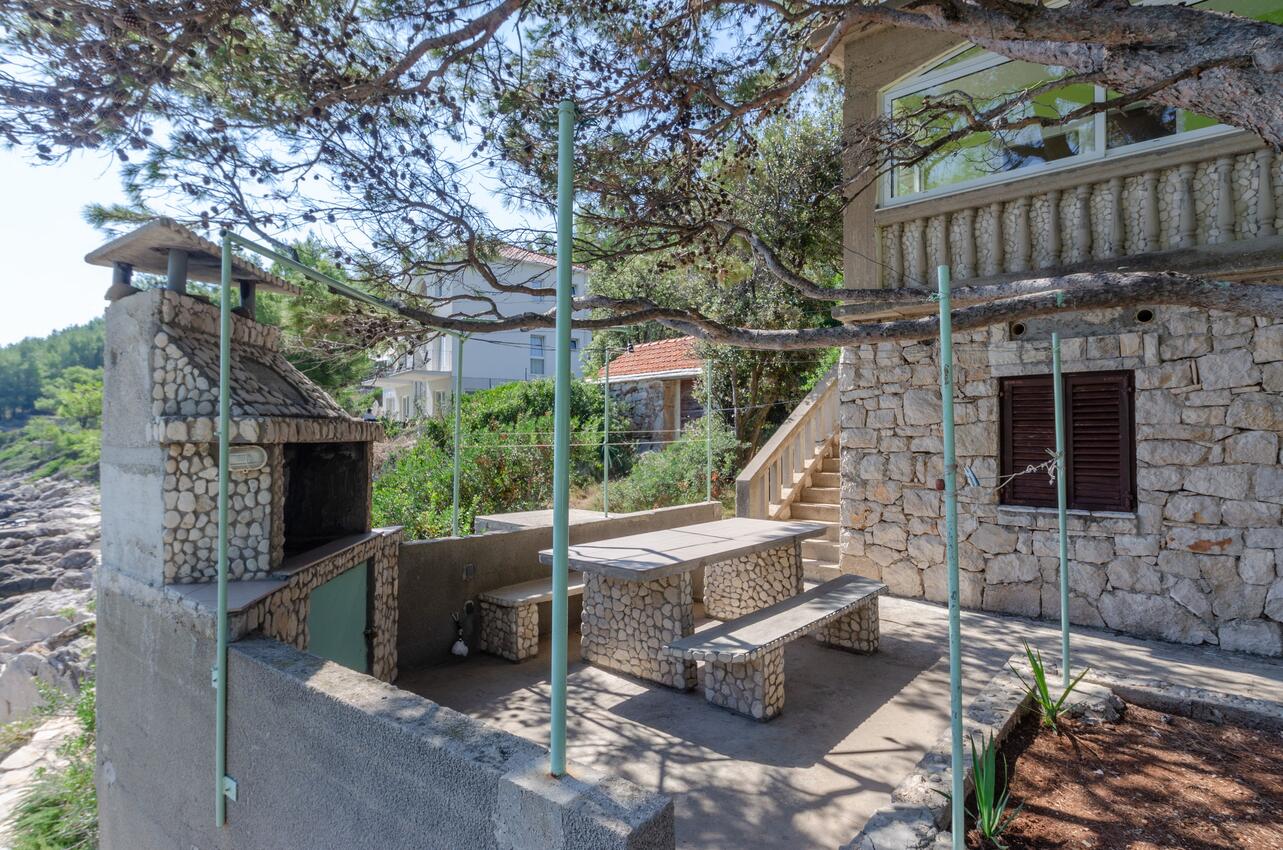 Courtyard - Apartments by the sea Cove Zaglav, Korčula