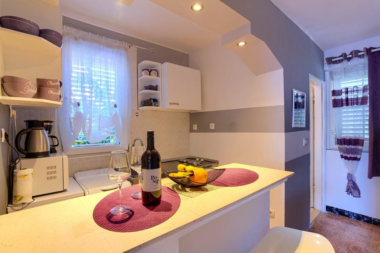 A-9321-a - Private accommodation - Apartments by the sea Korčula
