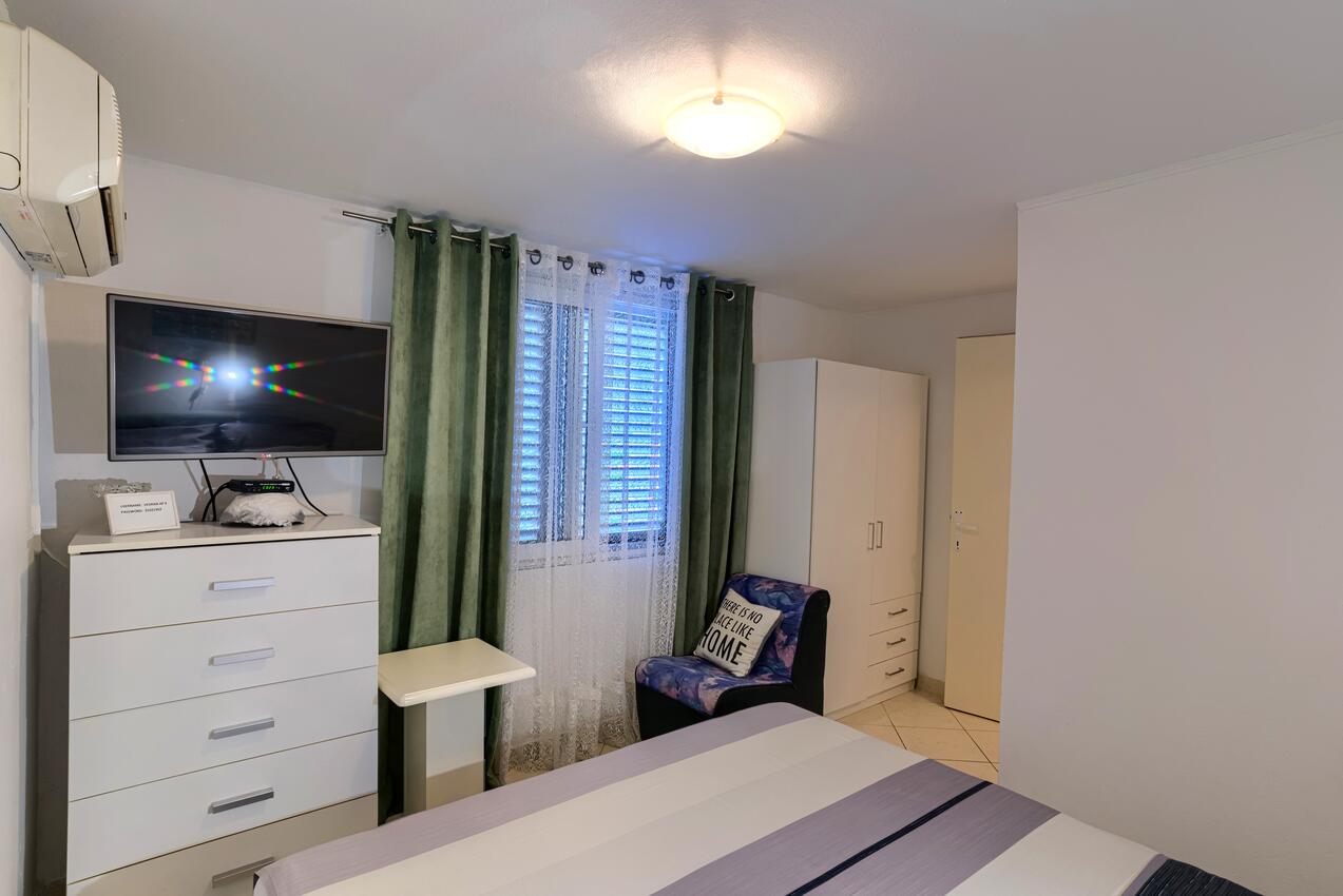 A-9321-b - Private accommodation - Apartments by the sea Korčula