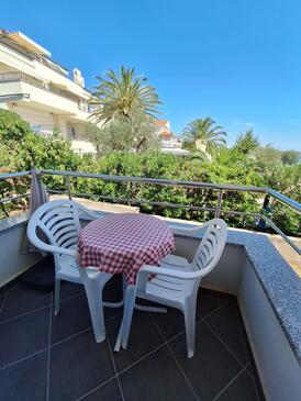 Apartments by the sea Novalja, Pag - 9326