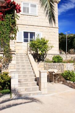 Apartments by the sea Lumbarda, Korčula - 9330