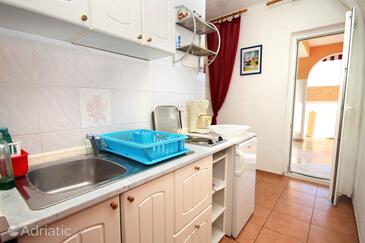 Apartmani i sobe s bazenom Novalja, Pag - 9334