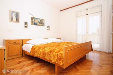 Ferienwohnungen mit Parkplatz Novalja, Pag - 9339