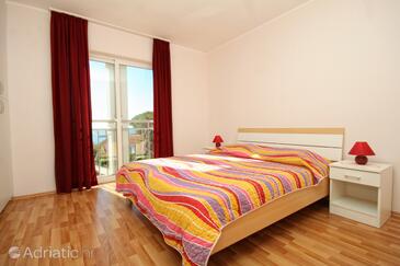 Apartmani uz more Novalja, Pag - 9349