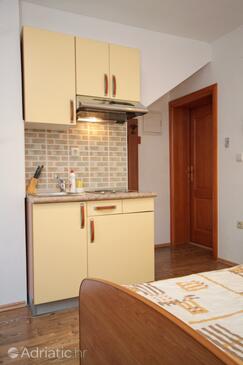 Apartmani uz more Novalja, Pag - 9349