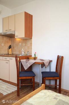 Apartments by the sea Novalja, Pag - 9349