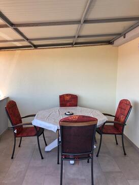 One bedroom apartment Mandre, Pag (A-9354-d(