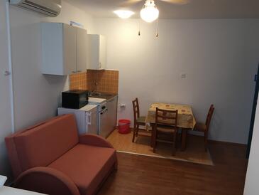 Appartamenti accanto al mare Novaglia Vecchia - Stara Novalja, Pago - Pag - 9368