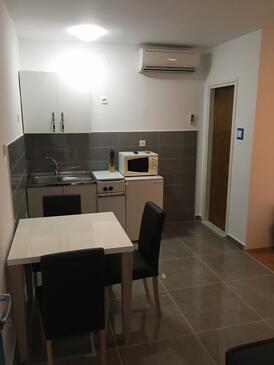 Lejligheder ved havet Stara Novalja, Pag - 9368