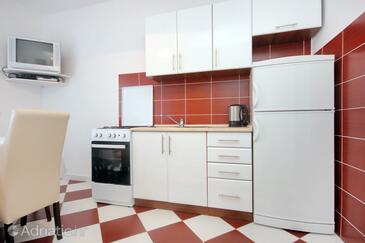 Apartamentos con parking Pag - 9388