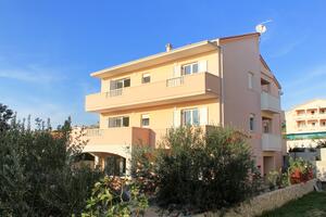 Appartamenti con parcheggio Novaglia - Novalja, Pago - Pag - 9403