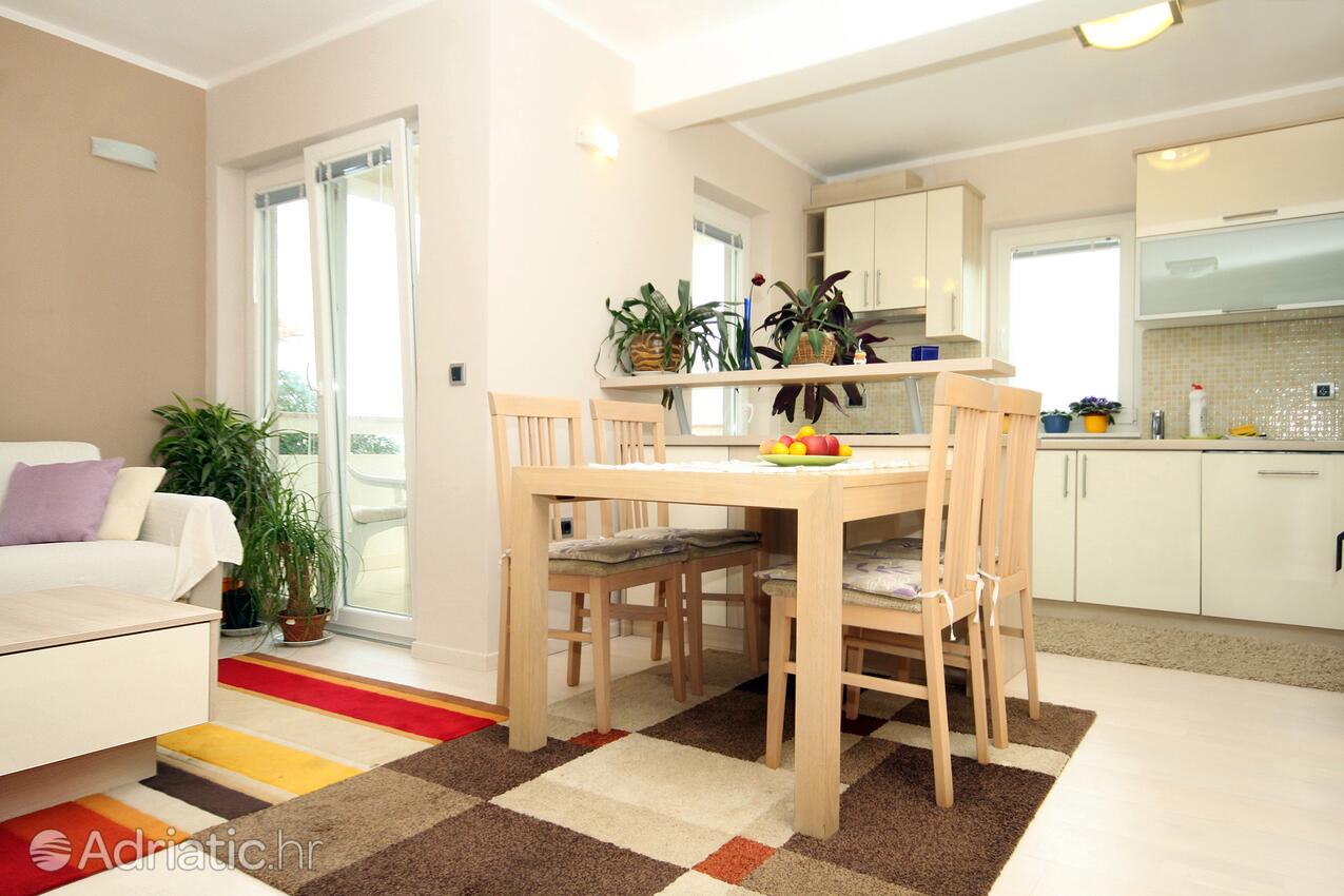 Apartmanok a tenger mellett Stara Novalja, Pag - 9416