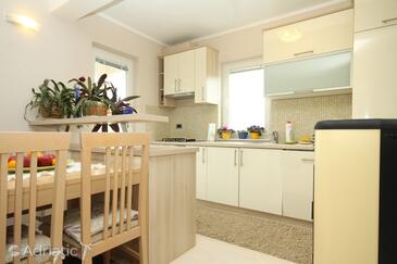 Apartmanok a tenger mellett Stara Novalja, Pag - 9416