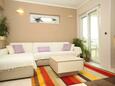 Stara Novalja, Living room in the apartment, air condition available, (pet friendly) and WiFi.