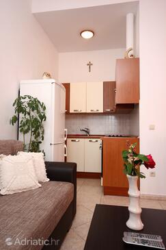 Ferienwohnungen am Meer Marina, Trogir - 9422