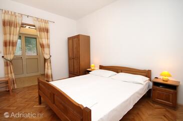 Apartments by the sea Duće, Omiš - 943