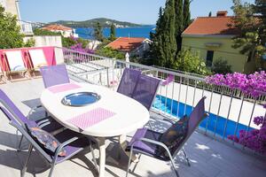 Prostorný dům Seget Vranjica Prostorný dům Seget Vranjica, Trogir (K-9430)