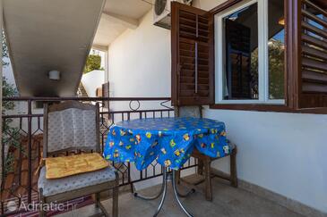 Apartments by the sea Sumpetar, Omiš - 9435