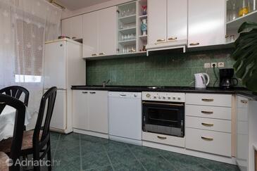 Apartmány s parkovištěm Sumpetar, Omiš - 9436