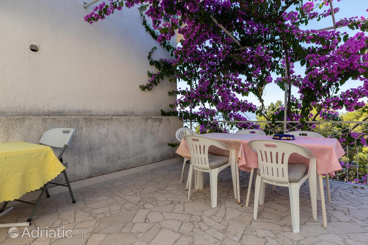 Ferienwohnungen mit Parkplatz Sumpetar, Omis - 9436
