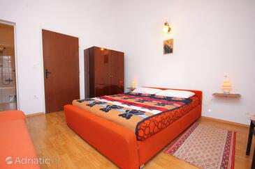 Apartamentos junto al mar Marina, Trogir - 9438