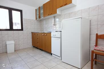 Apartamentos junto al mar Marina, Trogir - 9438