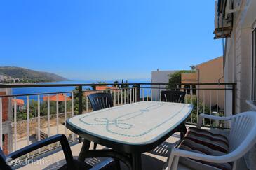 Apartmanok a tenger mellett Businci, Ciovo - 9450