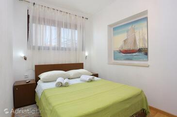 Ferienwohnungen am Meer Slatine, Ciovo - 9453