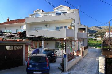 Apartment mit Terrasse Trogir, Mitteldalmatien