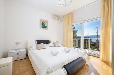 Apartments by the sea Duće, Omiš - 946