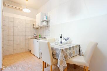 Appartamenti accanto al mare Duccie - Duće, Almissa - Omiš - 946