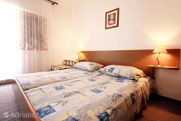 Apartments by the sea Sevid, Trogir - 9468