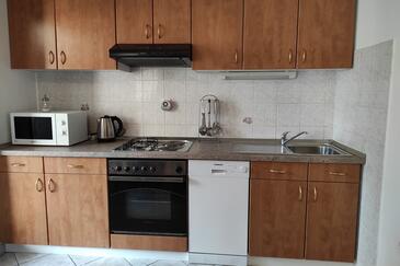 Apartments by the sea Sevid, Trogir - 9468