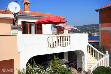 Apartments by the sea Sevid, Trogir - 9468 Adriatic.hr