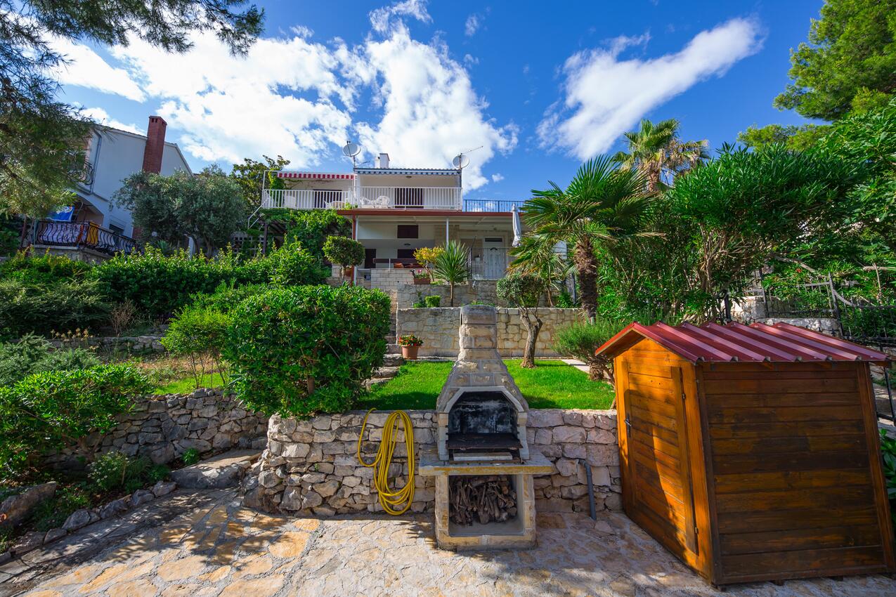 Apartments by the sea Rastići, Čiovo - 9470