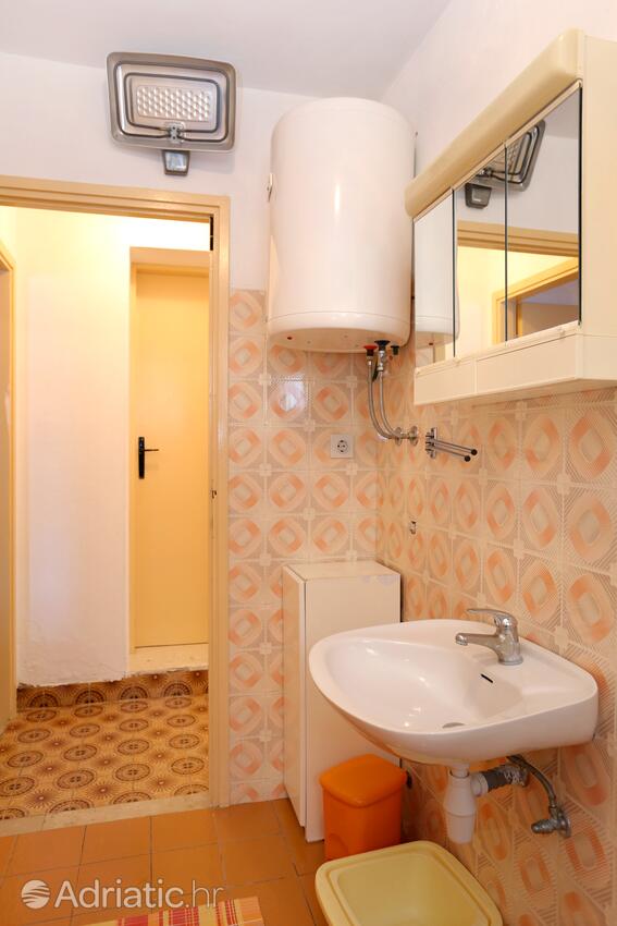 A-9480-a - Private accommodation - Apartments by the sea Lumbarda, Korčula