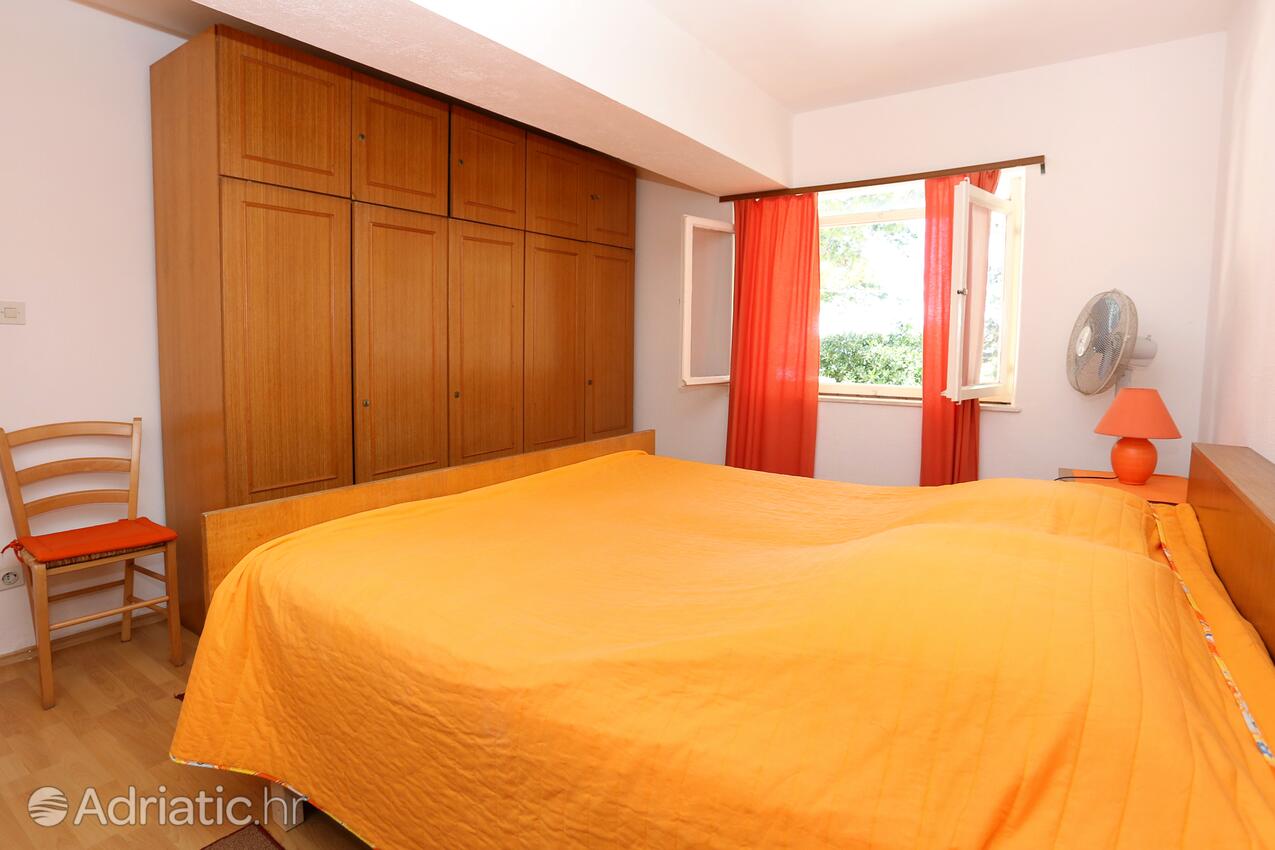 A-9480-a - Private accommodation - Apartments by the sea Lumbarda, Korčula