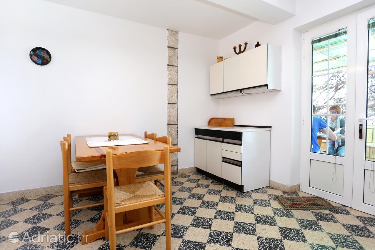 A-9480-a - Private accommodation - Apartments by the sea Lumbarda, Korčula