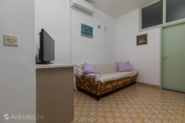 Apartments by the sea Sumpetar, Omiš - 949