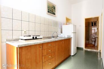 Apartmaji s parkingom Sumpetar, Omiš - 951