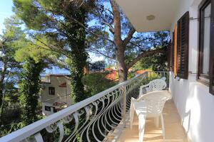 Appartamento di tre stanze Marussici - Marušići, Almissa - Omiš (A-956-b(